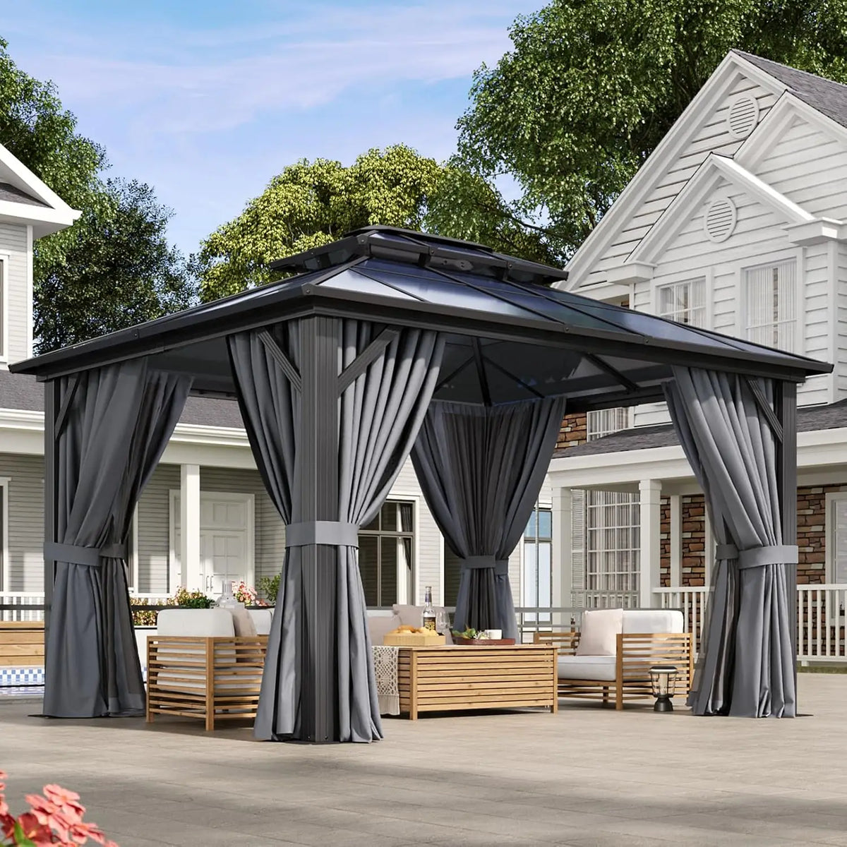 Aluminum Frame Hardtop Gazebo With Polycarbonate Roof And Netting