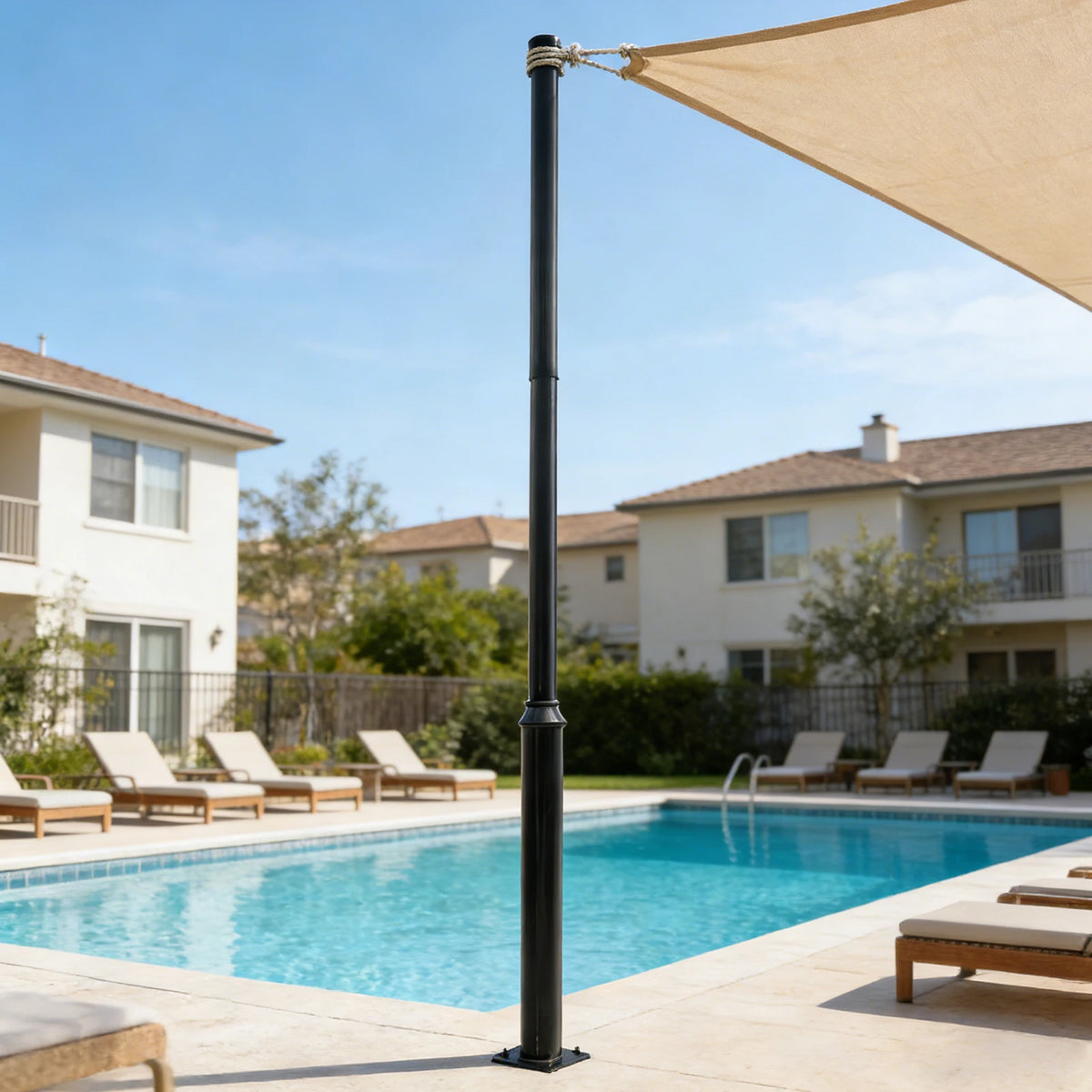 Commercial Grade Outdoor Street Lamp Post For Solar Lighting